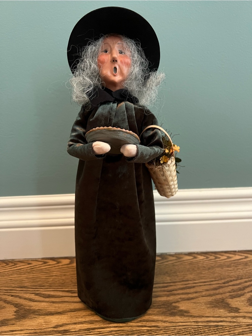 Byers Choice Retired Witch Holding Pie with Basket